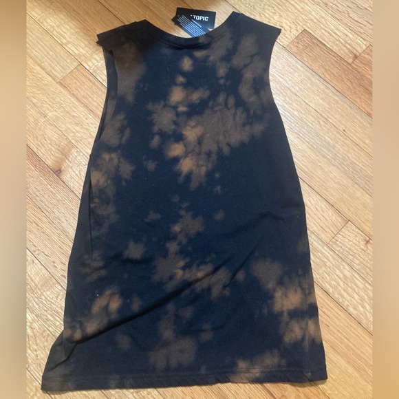 Supernatural tank top - Picture 2 of 4